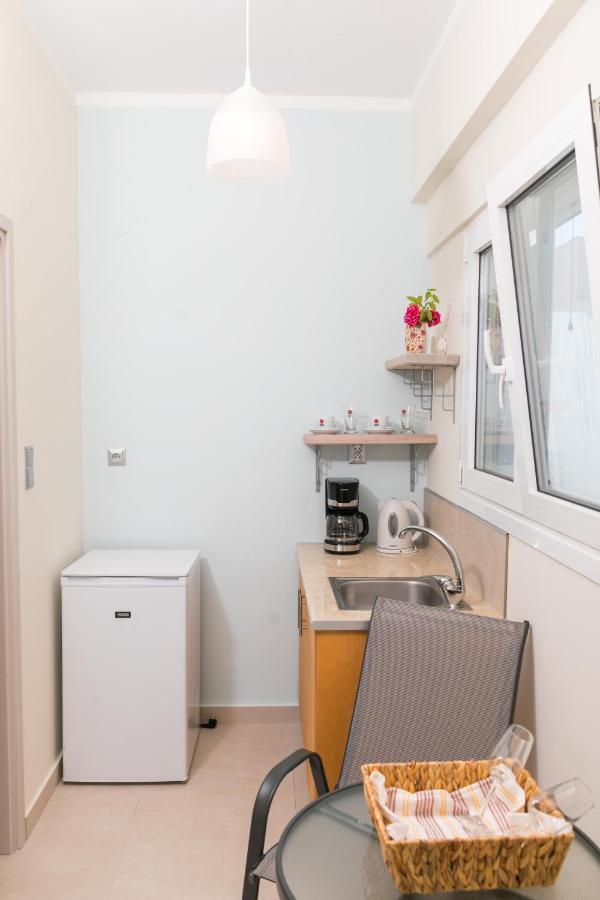 Vasileios Seaview Apartments Platanes  Exterior photo