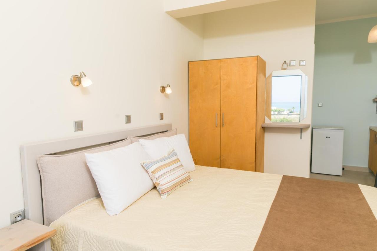 Vasileios Seaview Apartments Platanes  Exterior photo